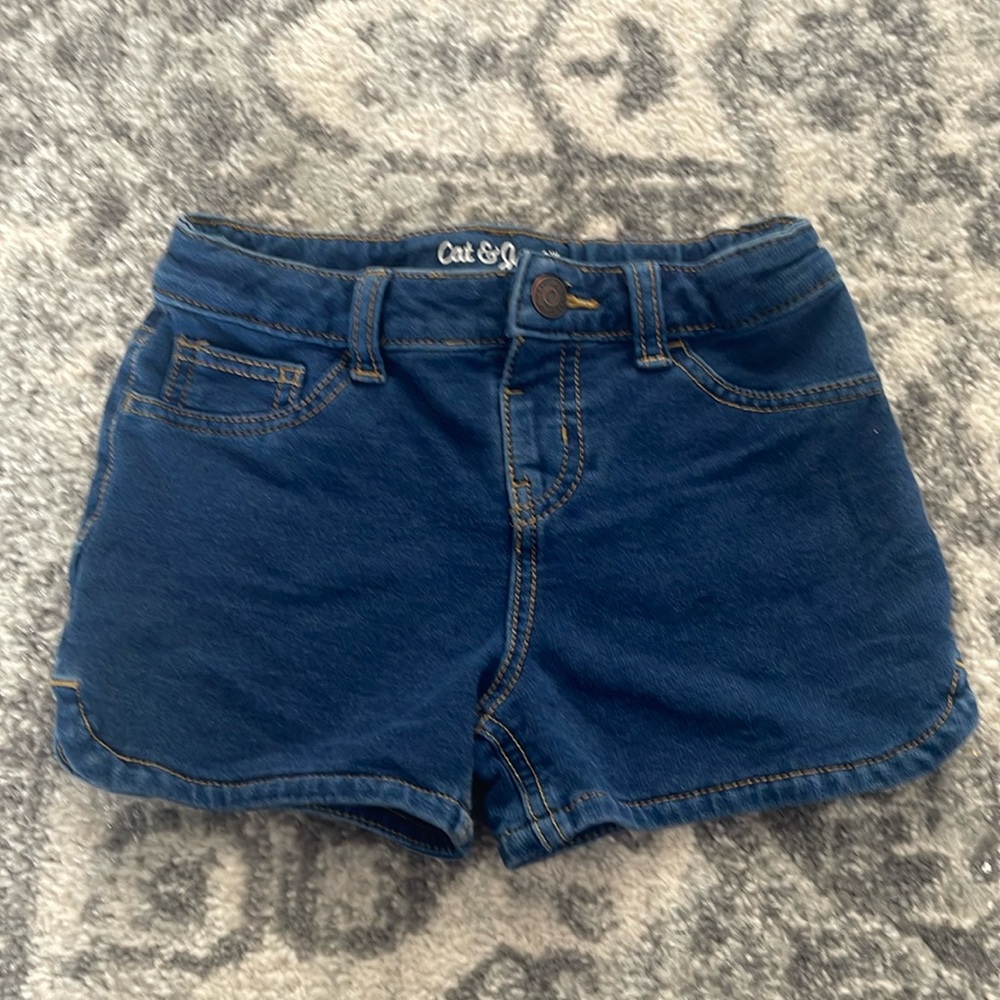 Size 6/6x shorts